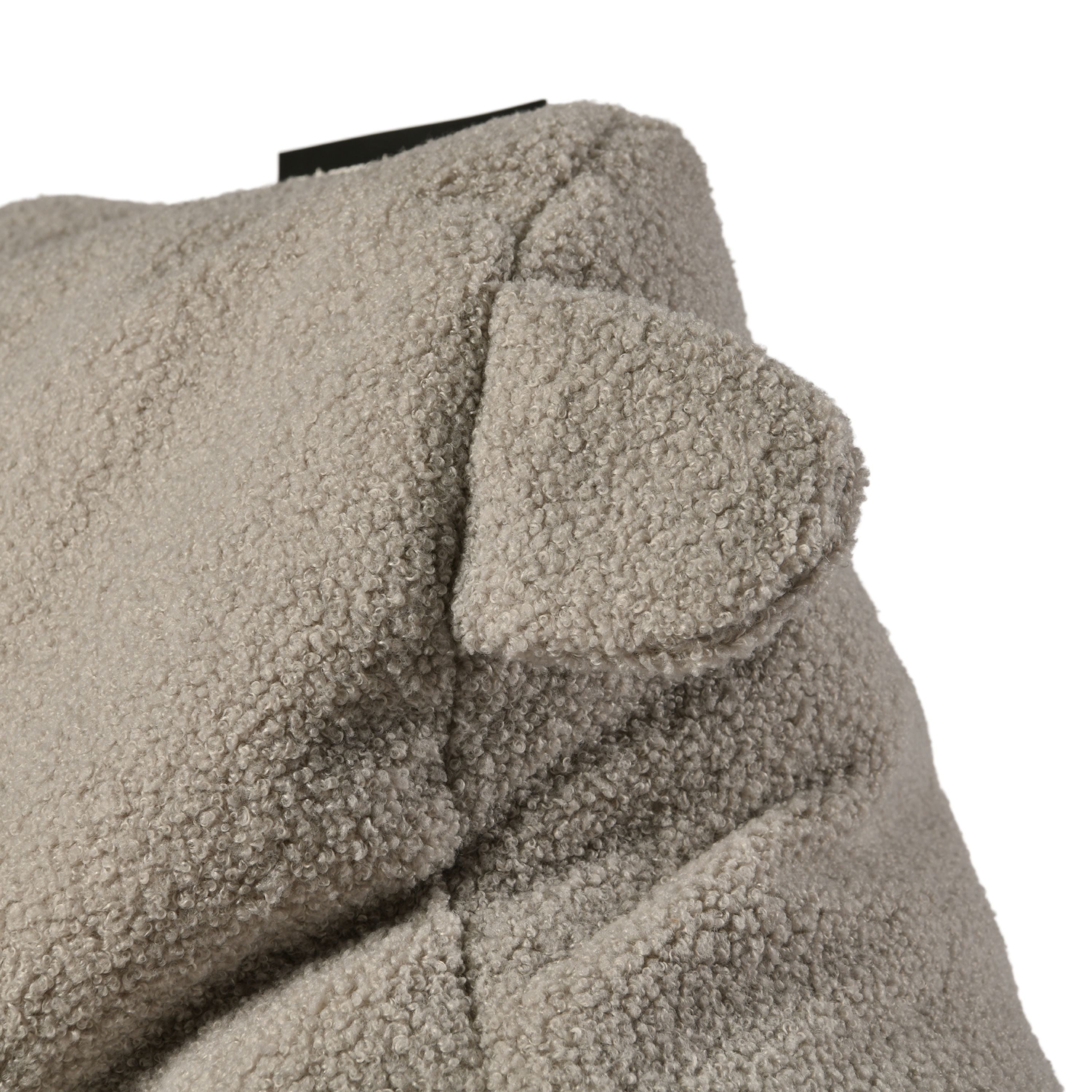 Extreme Lounging Mini B-Bag Soft Grey Teddy Indoor
